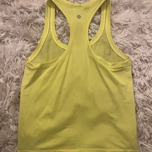 Swiftly tech racer back tank top size 6 color highlighter yellow